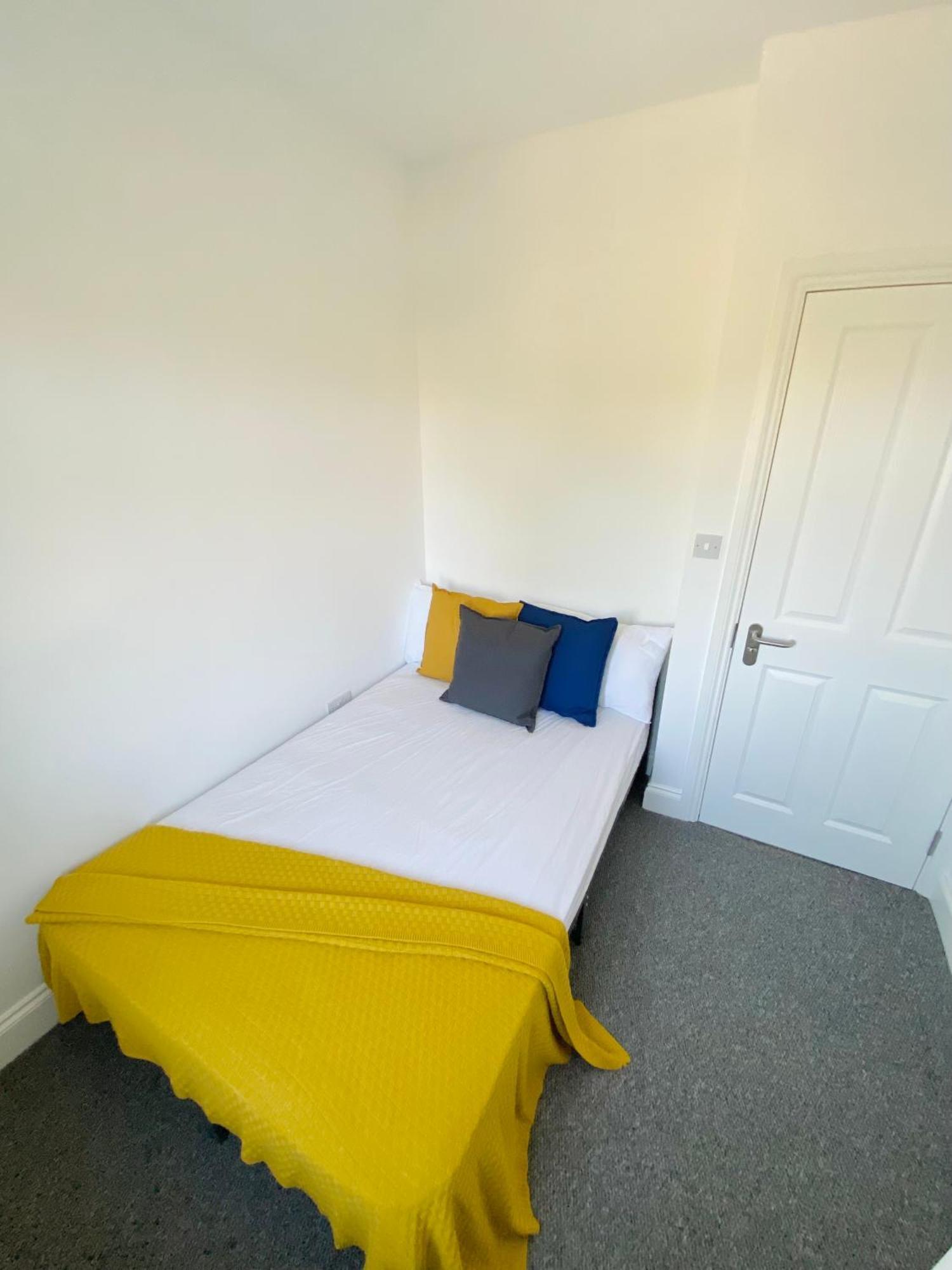 Convenient Near Wembley Stadium Homestay London