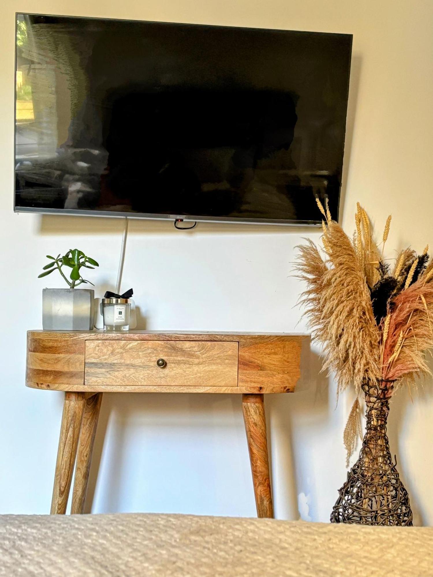 Apartment 2 Bdr House 20mins To Oxford Circus - *