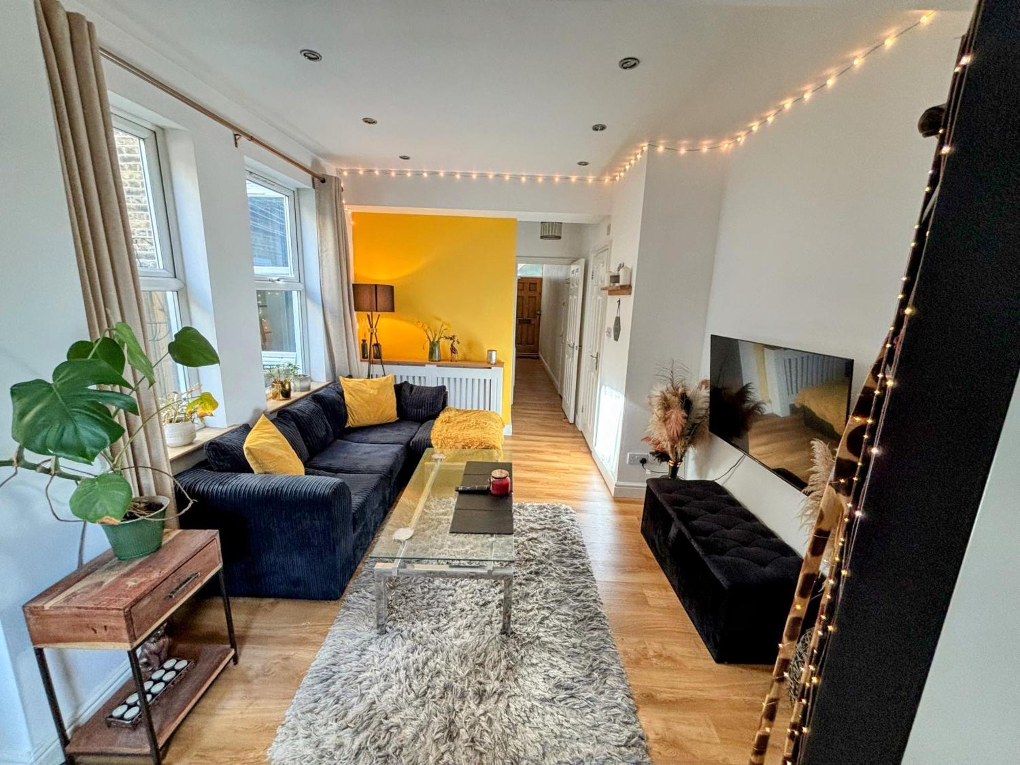 Apartment 2 Bdr House 20mins To Oxford Circus -