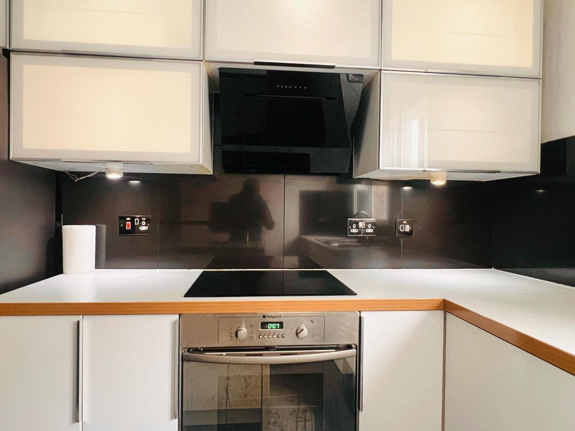Charming 3-bedroom, Bow, London