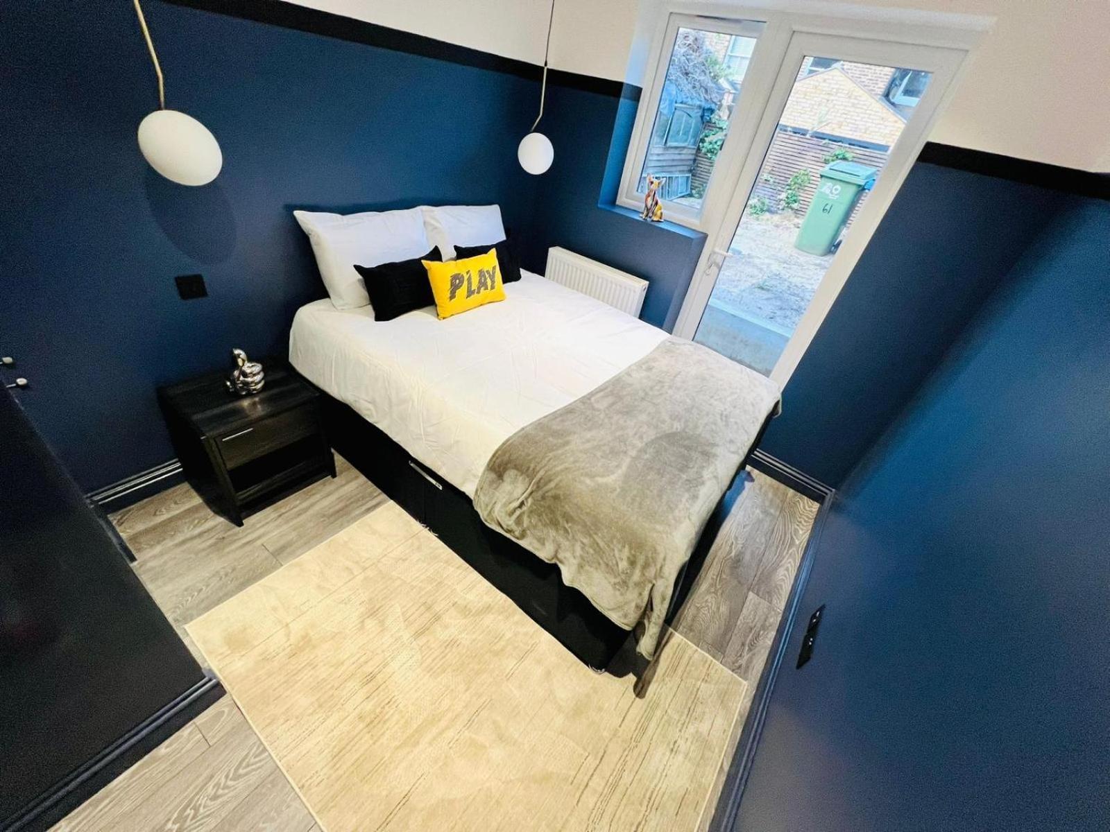 Guest house 61 Studio, Ideal For Tourists High Recommend!!! *