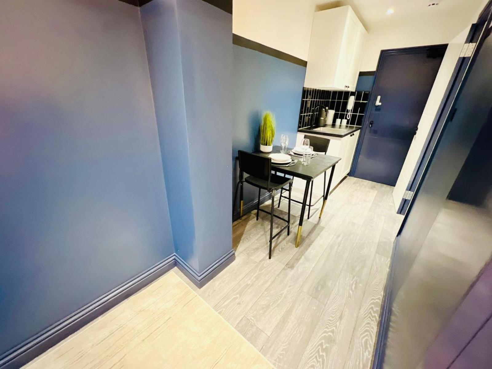 Guest house 61 Studio, Ideal For Tourists High Recommend!!! London