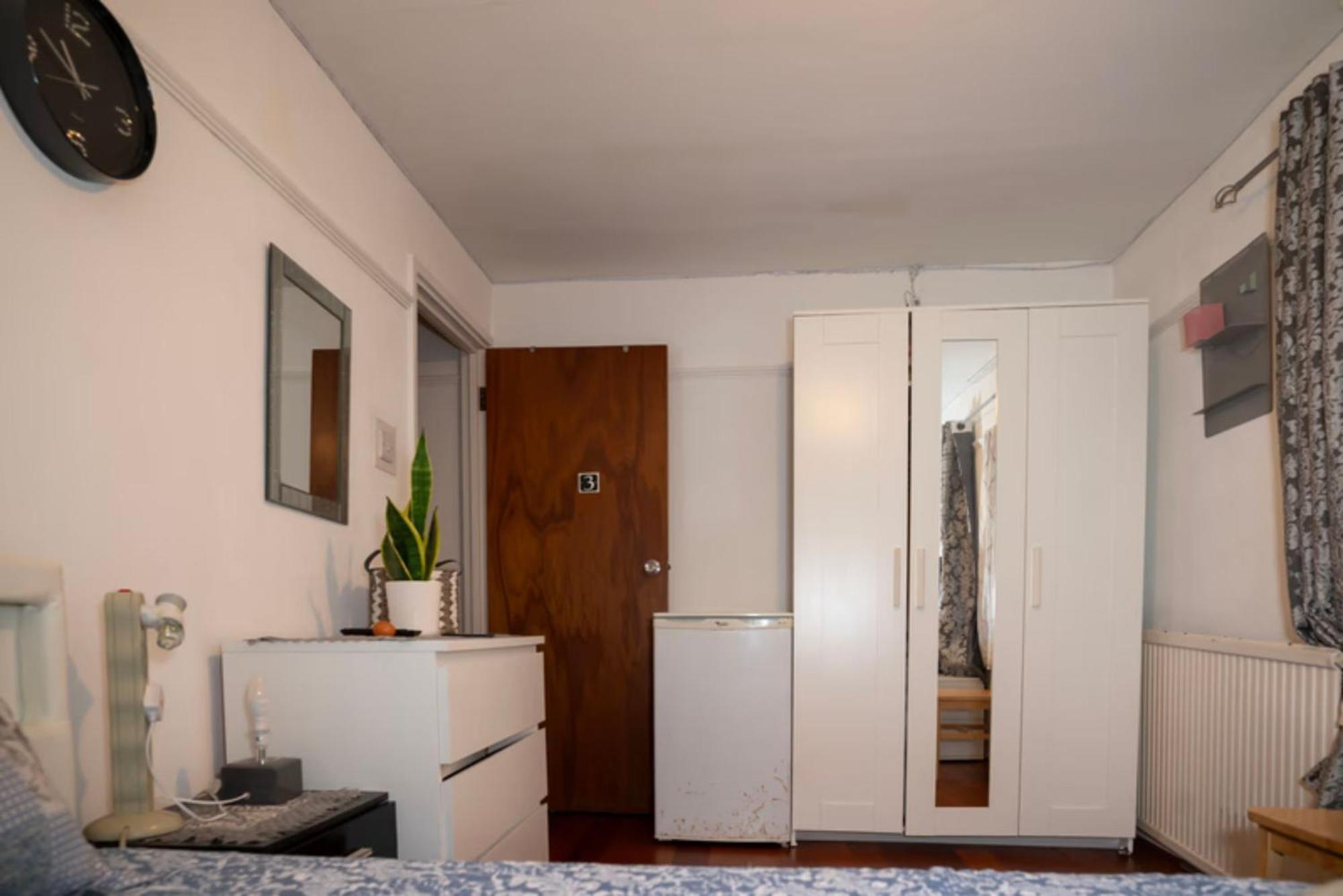4 Bedroom House Rented By The * London