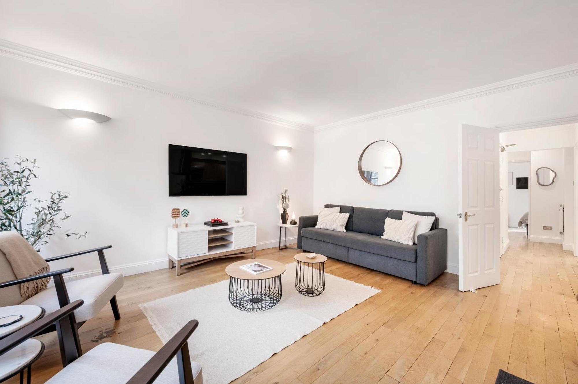 Apartment 2 Bedr, 3 Beds, 1 Bath Thames, Trafalgar Sq
