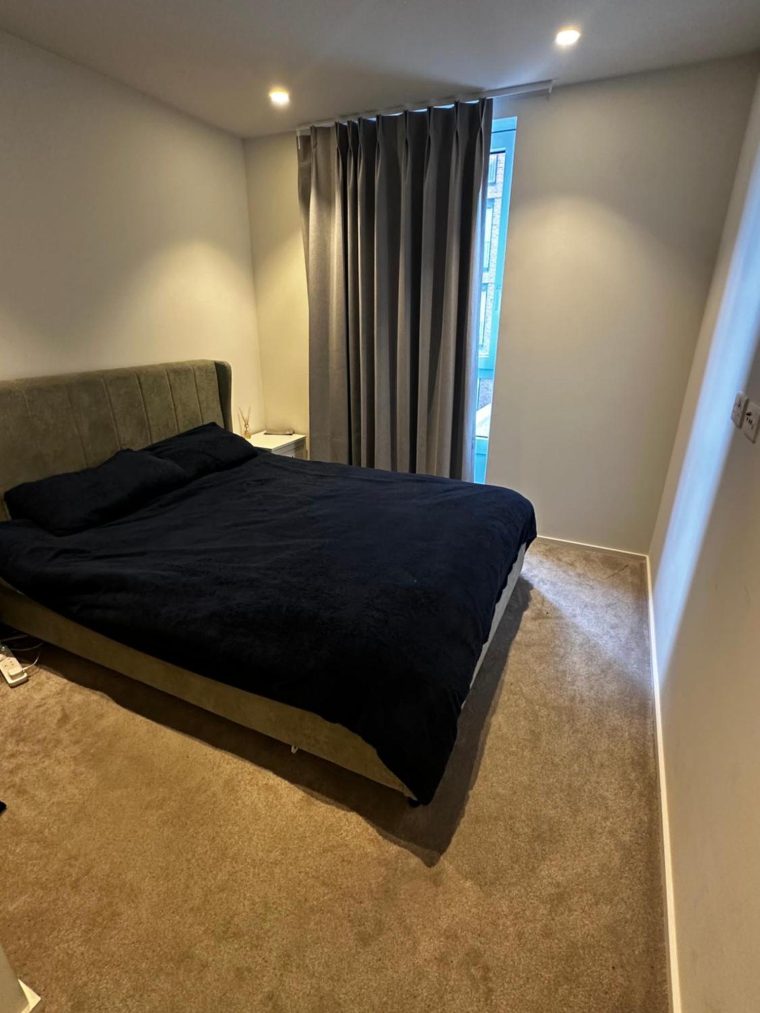 Beautiful One Bedroom * London