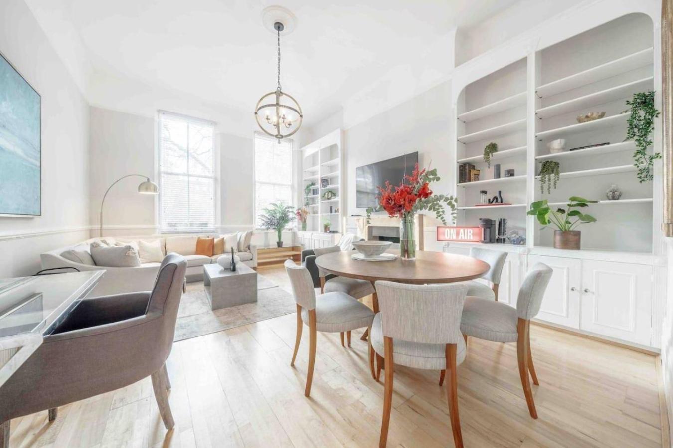 Cosy 2-bed In Earls Court