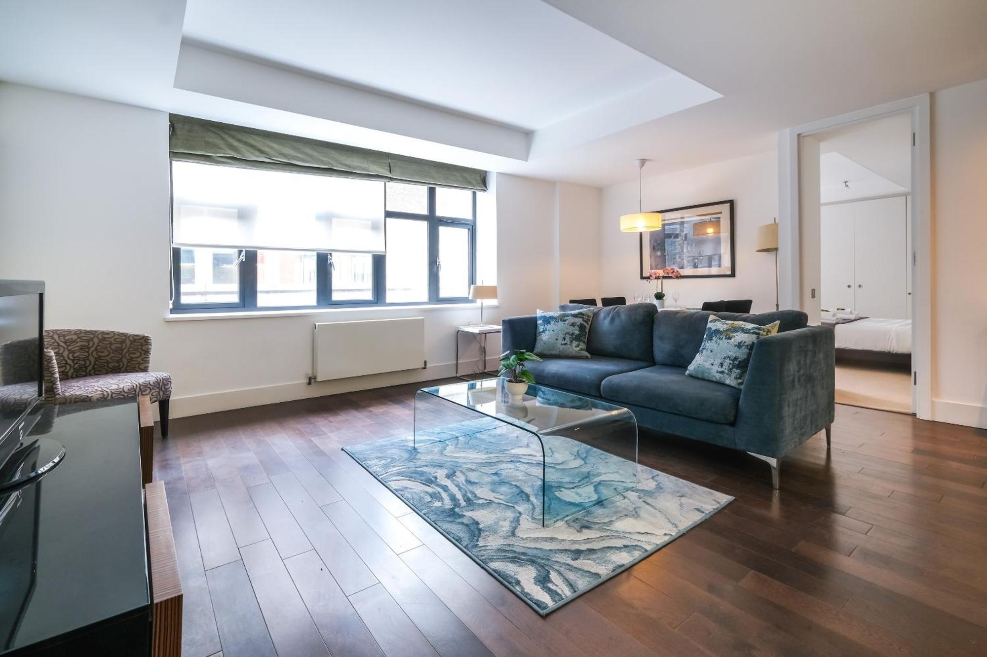 Charming 1br, 2min From Monument Station! * London