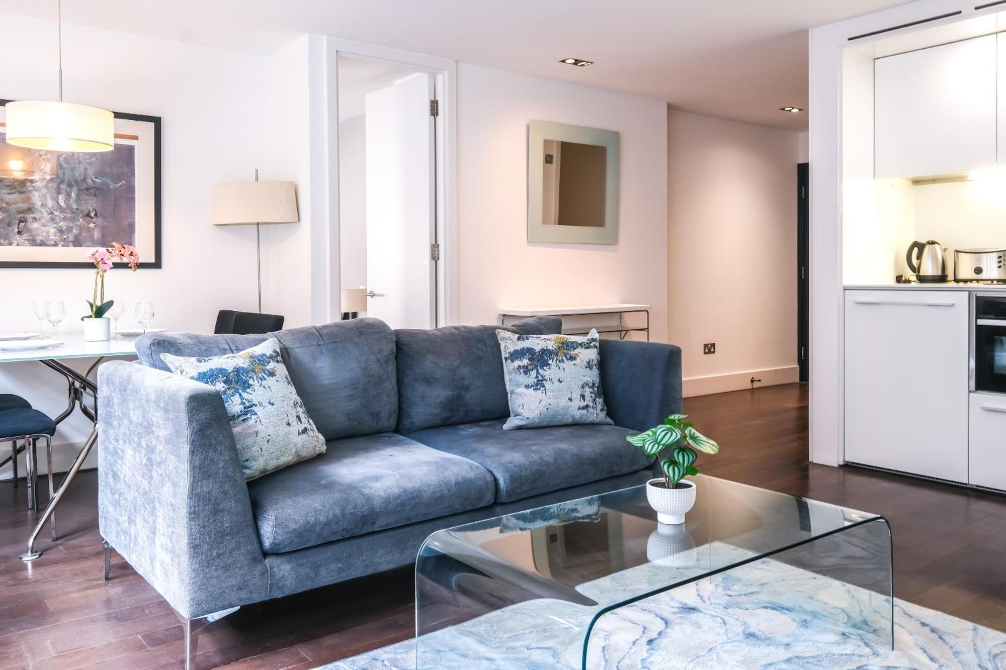 Apartment Charming 1br, 2min From Monument Station! London