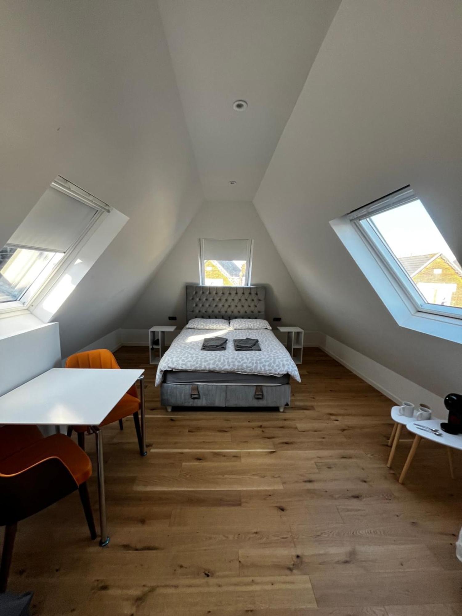 Keysan House 1 *
