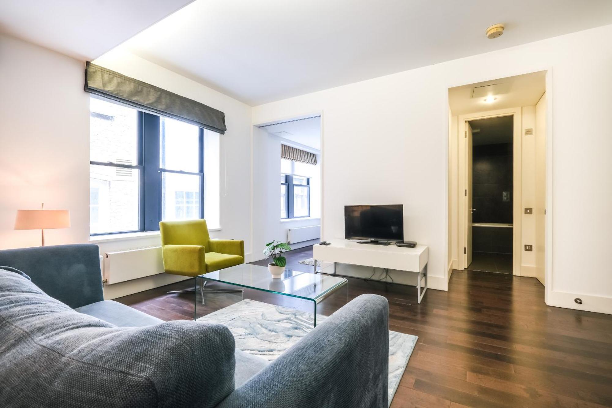 Modern 1br Near Bridge Apartment London
