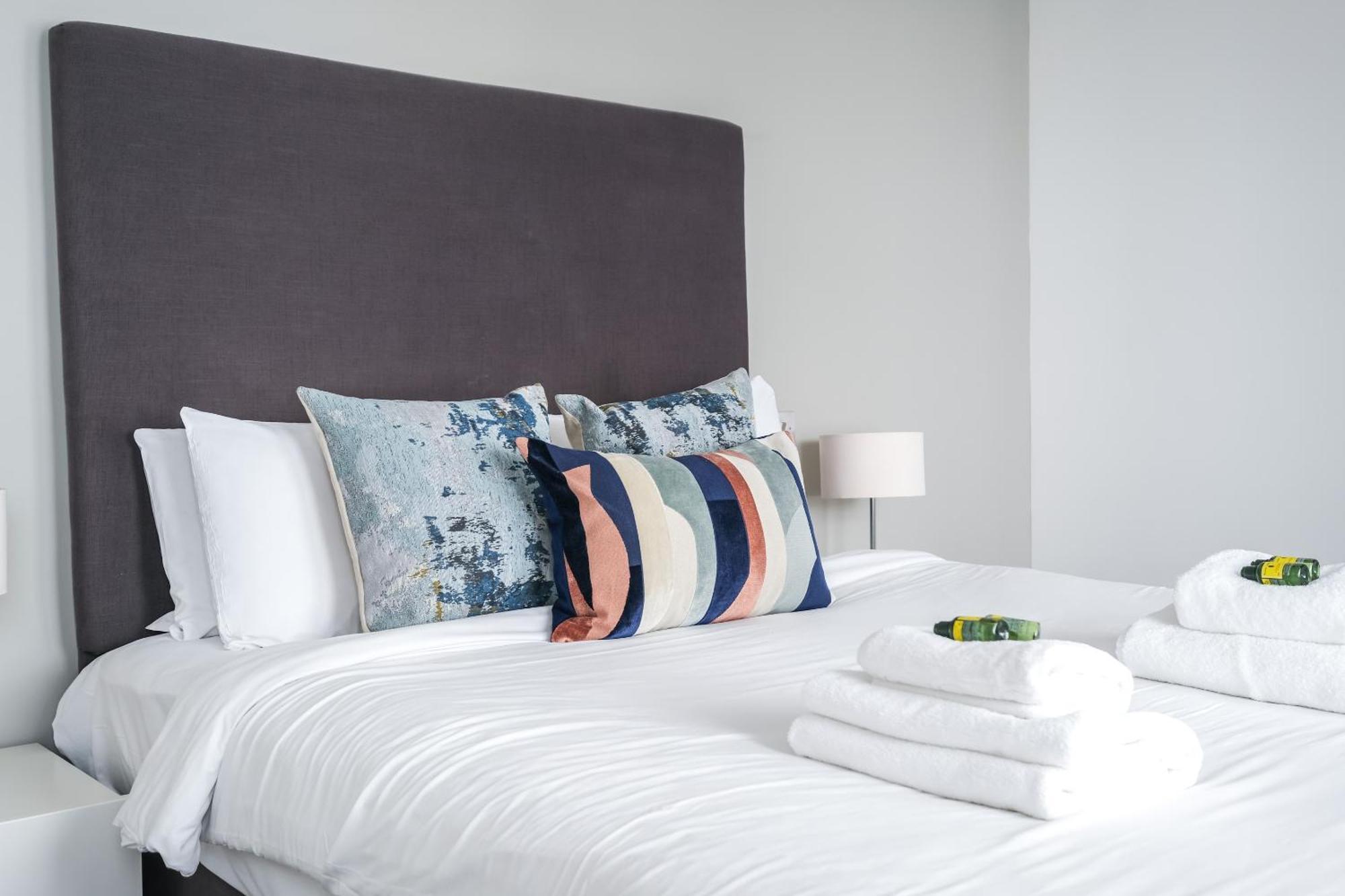 Apartment Modern 1br Near Bridge London