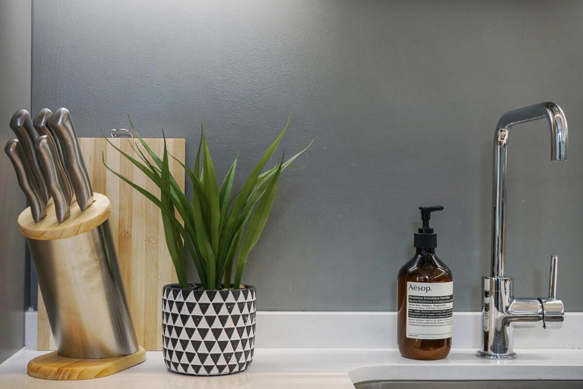 Lg4 - Modern & Spacious 2-bed In Notting Hill * Londres