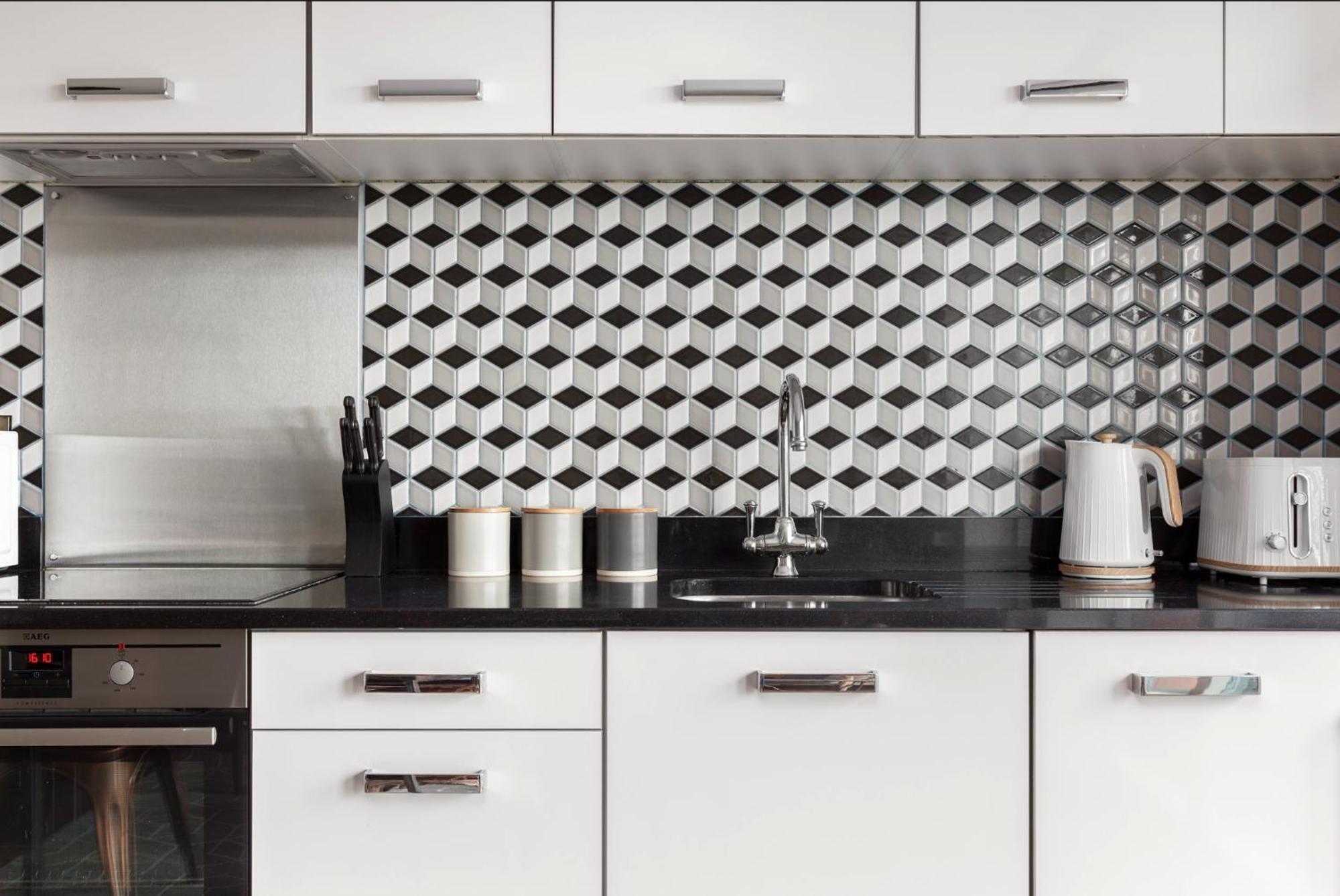 Studio Flat In Hackney Apartment
