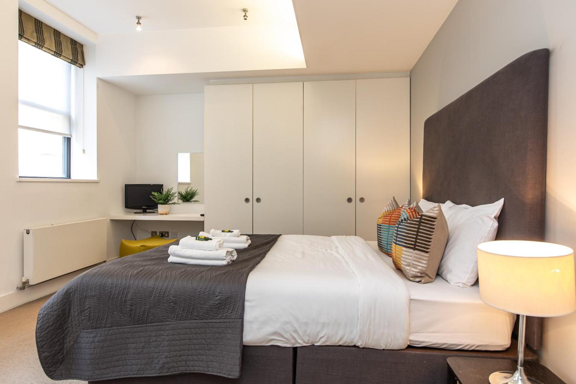 Contemporary 1br Near Monument St! Apartamento Londres