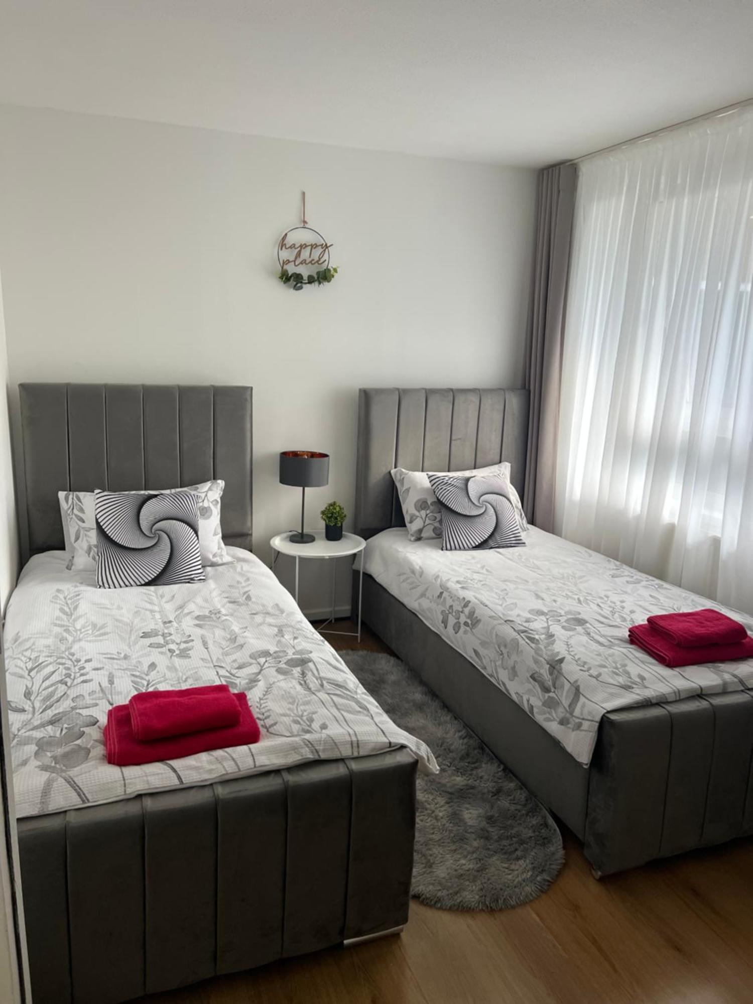 Guest house Spacious For Rent 10 Min From Tower Bridge *