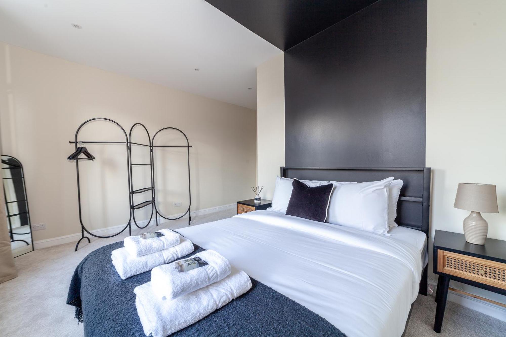 Peaceful 5br House With Garden & Terrace, Se Appartement
