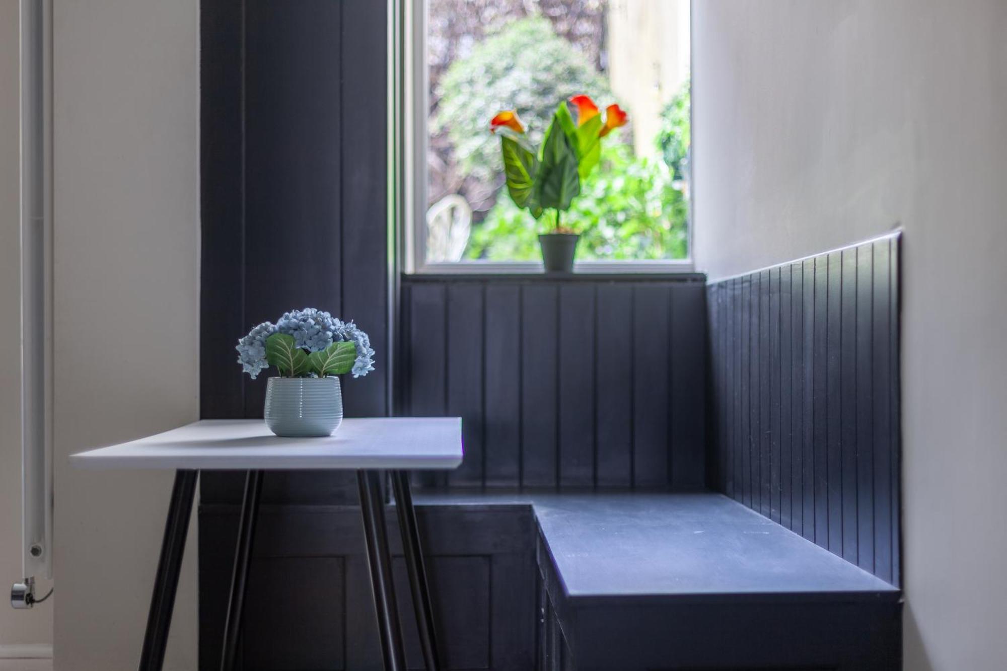 Peaceful 5br House With Garden & Terrace, Se Appartement *