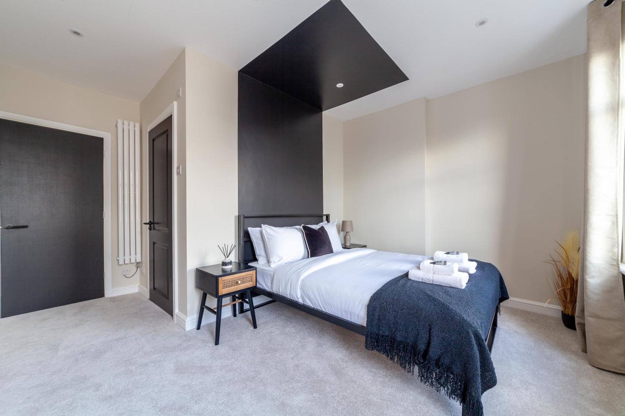 Peaceful 5br House With Garden & Terrace, Se Appartement