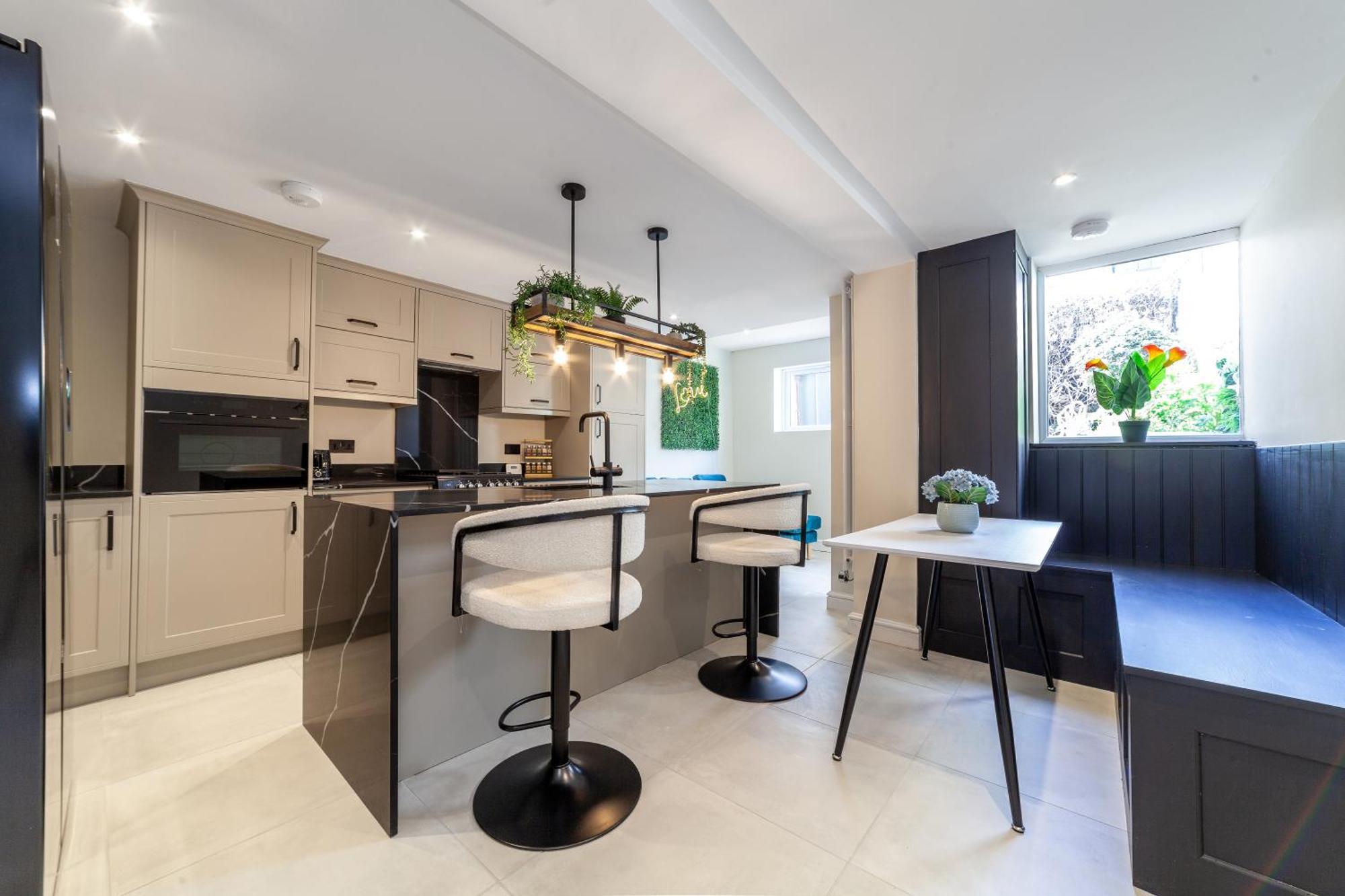 Appartement Peaceful 5br House With Garden & Terrace, Se