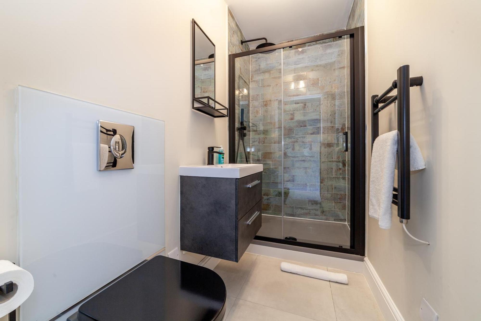 Peaceful 5br House With Garden & Terrace, Se * Londen