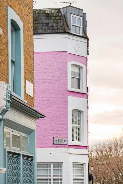 The Urban Minimalist- Notting Hill 2 Bed