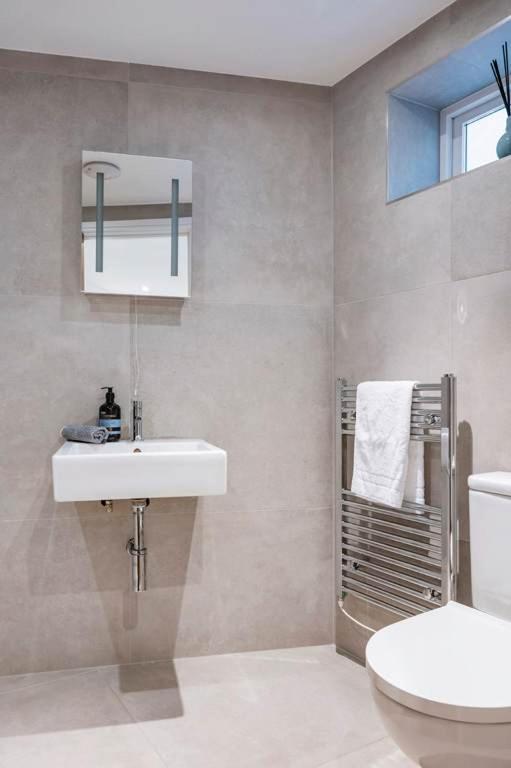 The Urban Minimalist- Notting Hill 2 Bed *