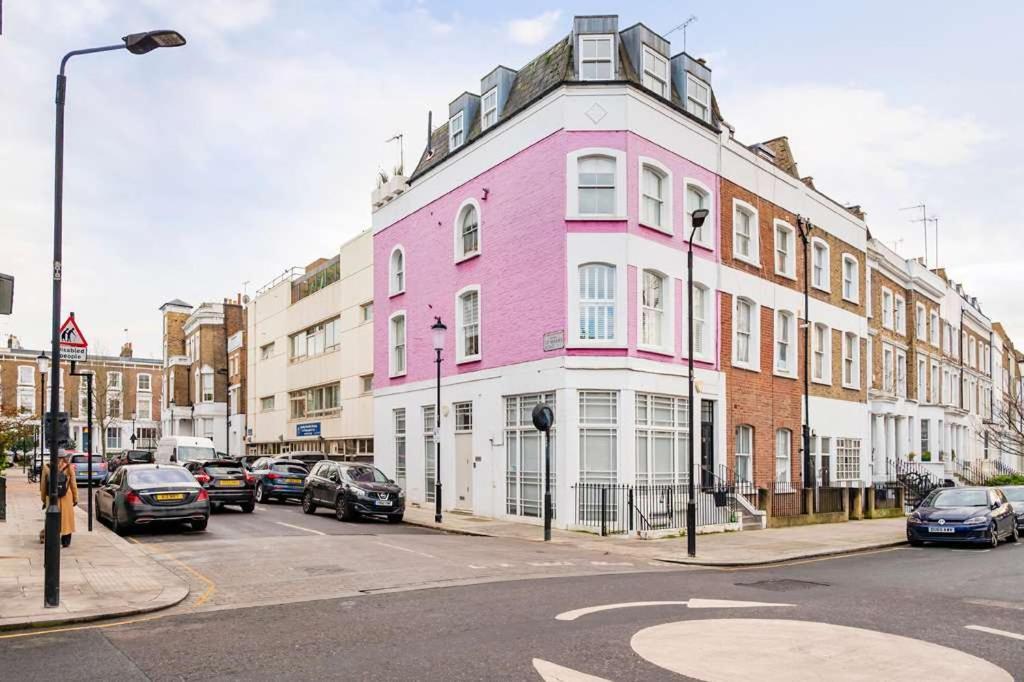 The Urban Minimalist- Notting Hill 2 Bed *