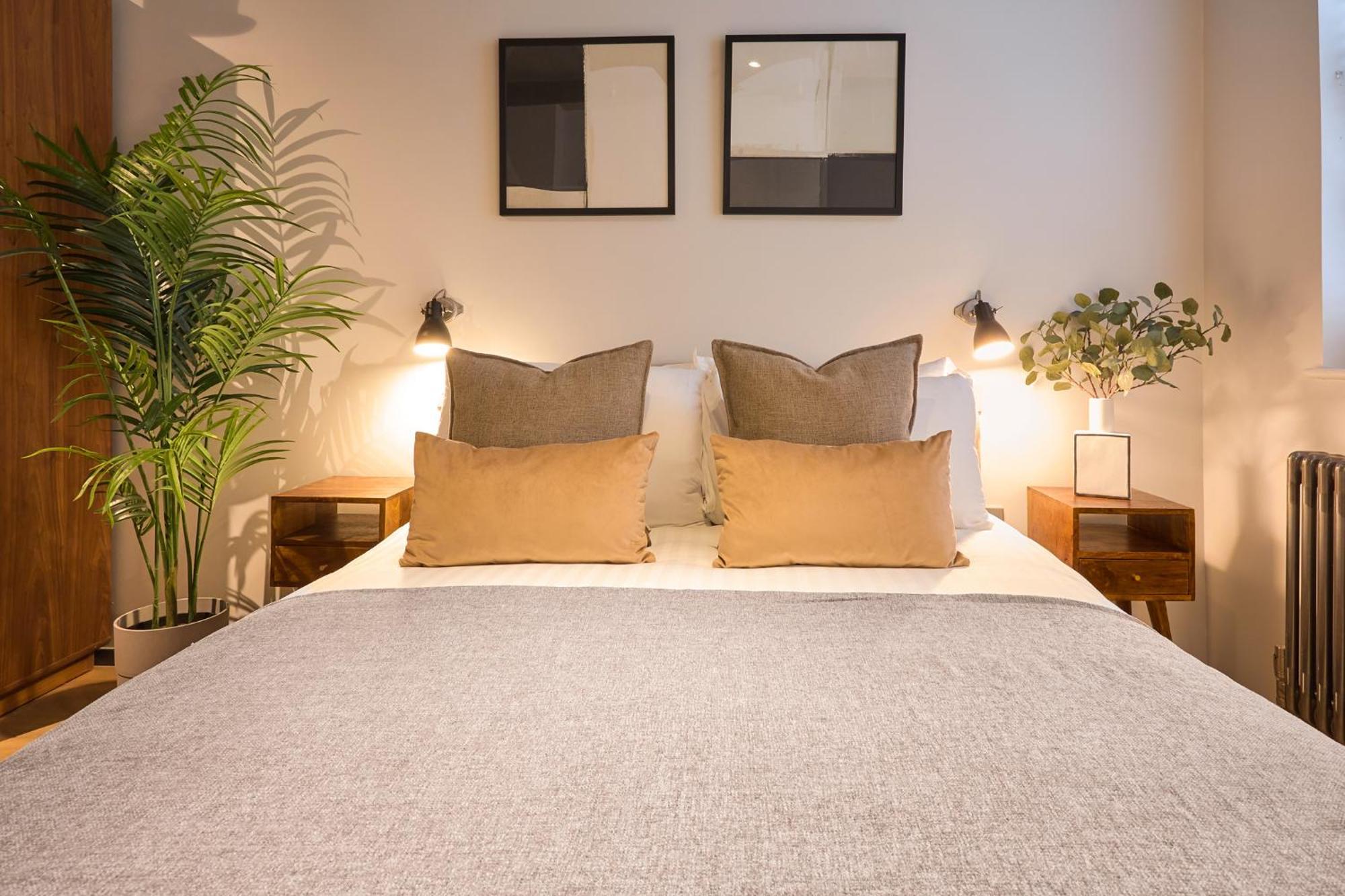 Be - The Southwark Residences Apartment *