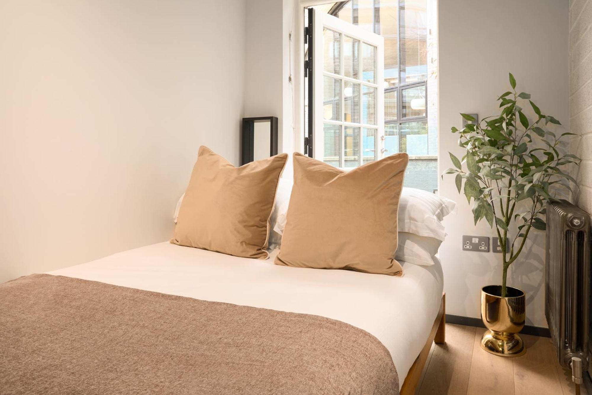 Be - The Southwark Residences Apartment *