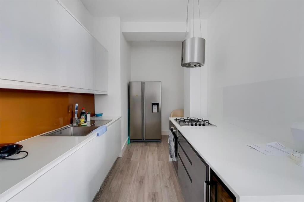 Bridgeman Road In King's Cross Apartment London