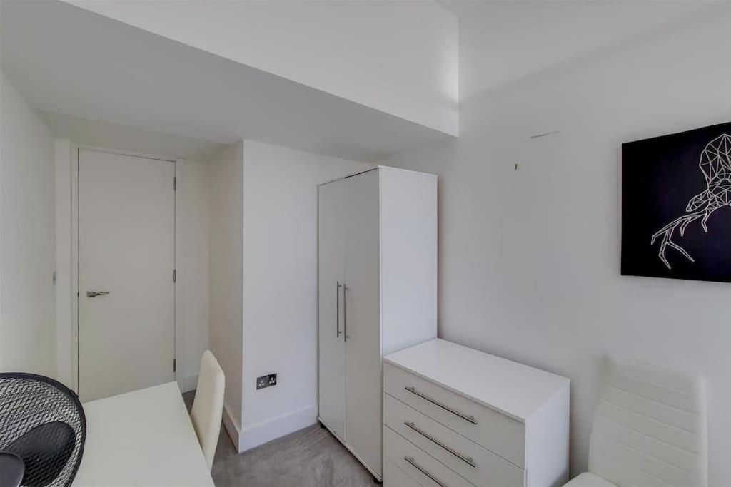 Bridgeman Road In King's Cross Apartment