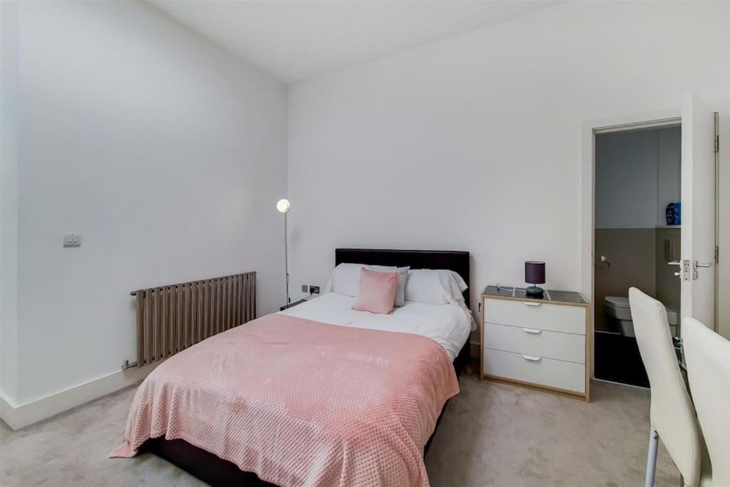 Apartment Bridgeman Road In King's Cross *