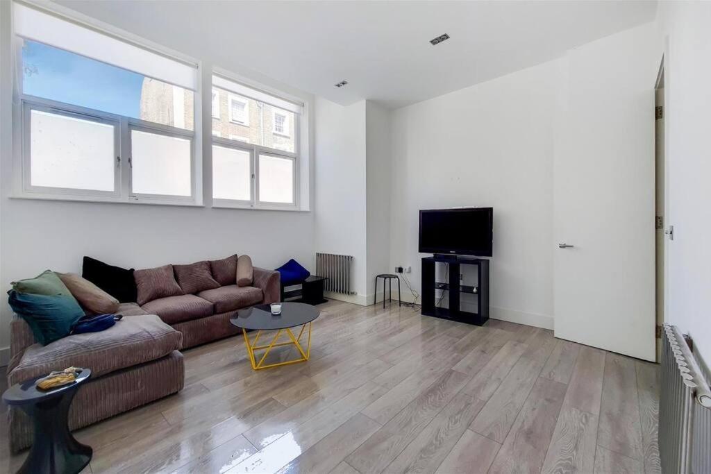 Apartment Bridgeman Road In King's Cross London