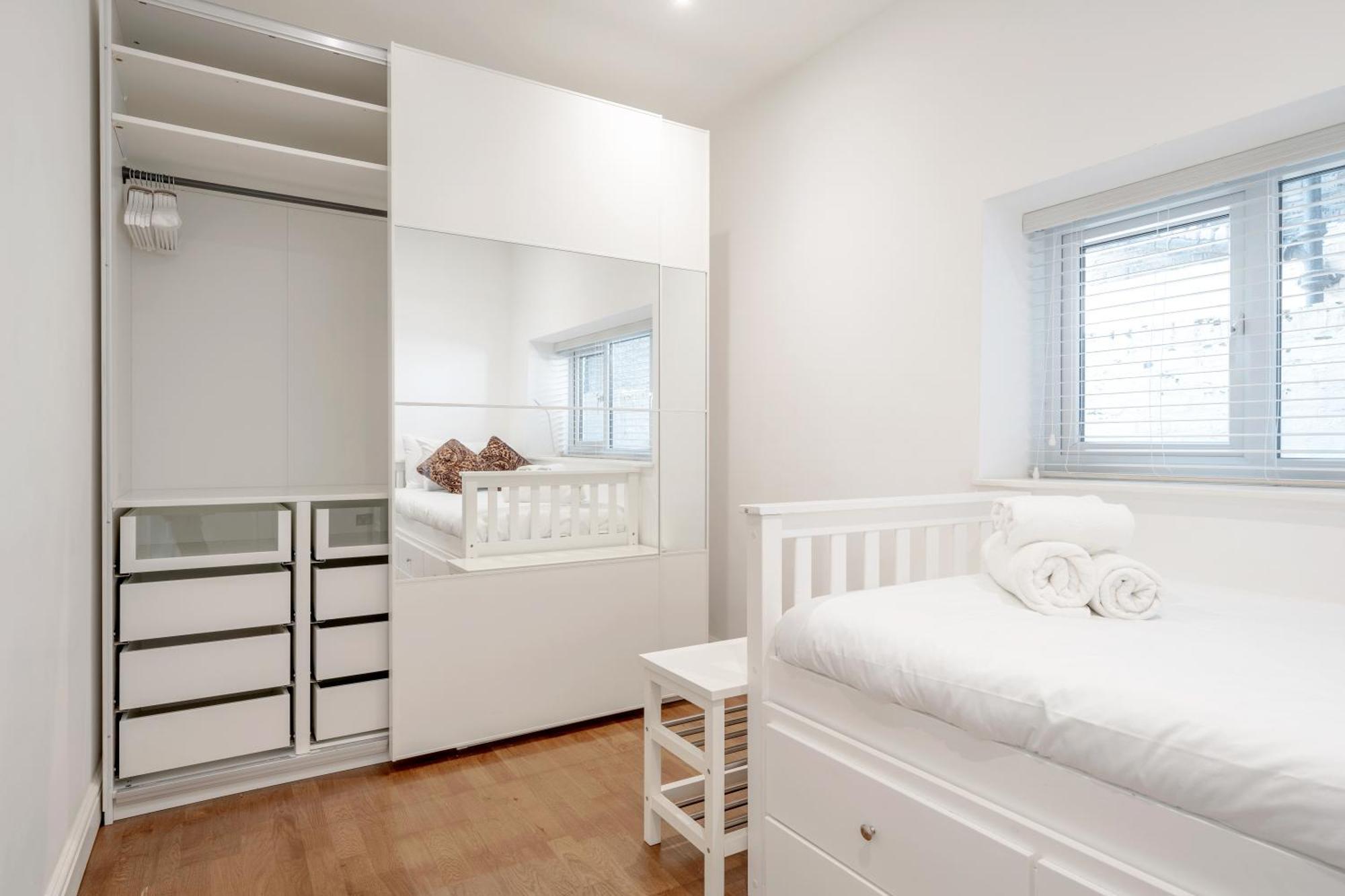 Maida Vale Gem By Little Venice With Stunning Garden Apartamento Londres