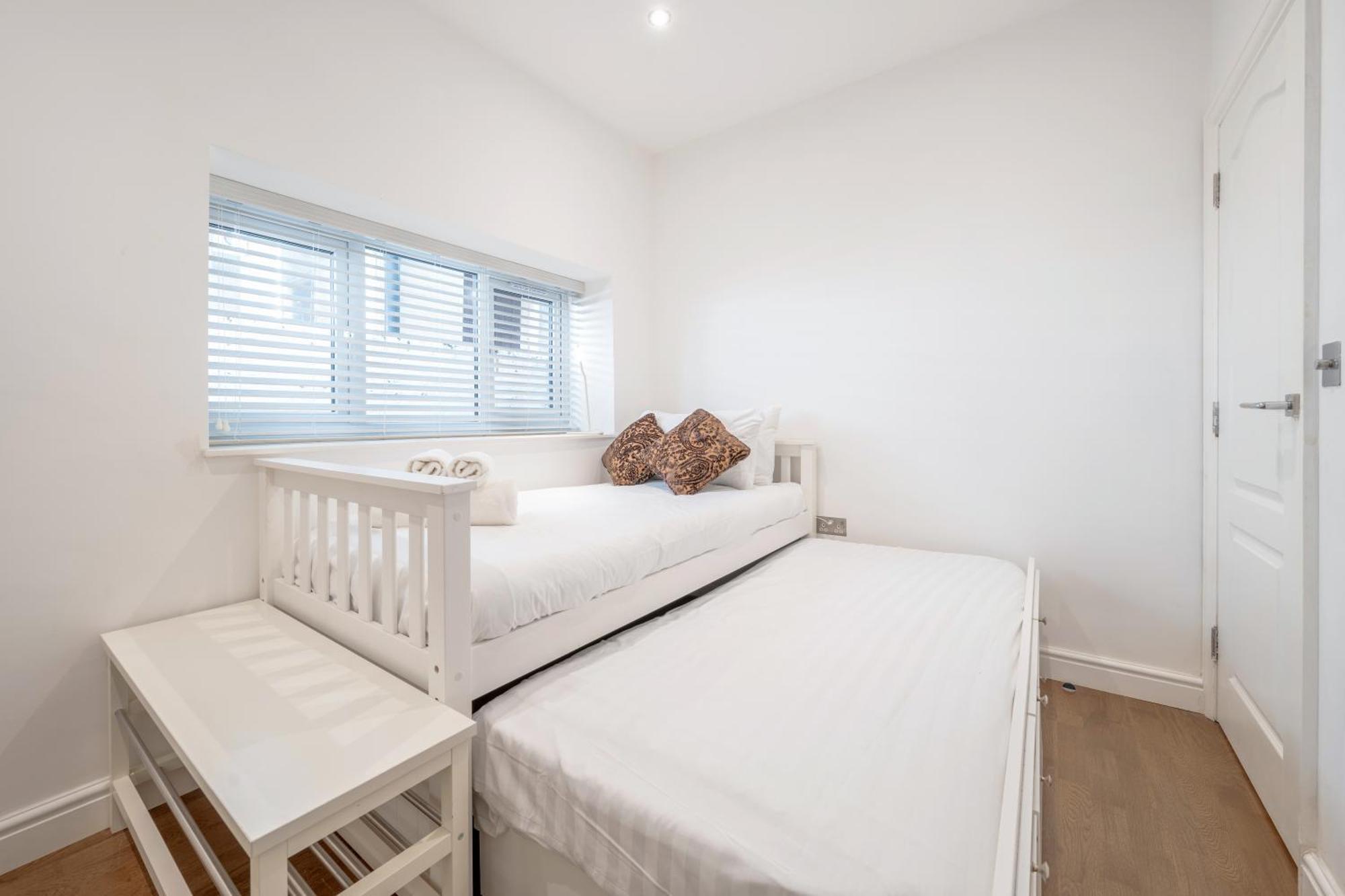 Maida Vale Gem By Little Venice With Stunning Garden * Londres
