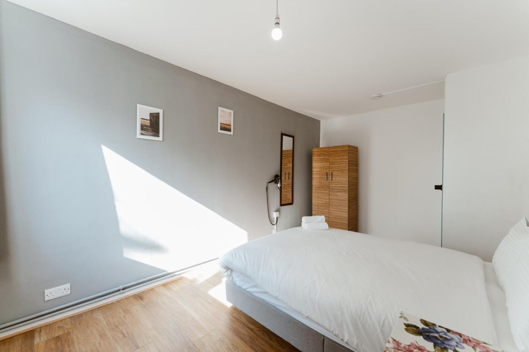 Shadwell Double - 13 Gasthuis *