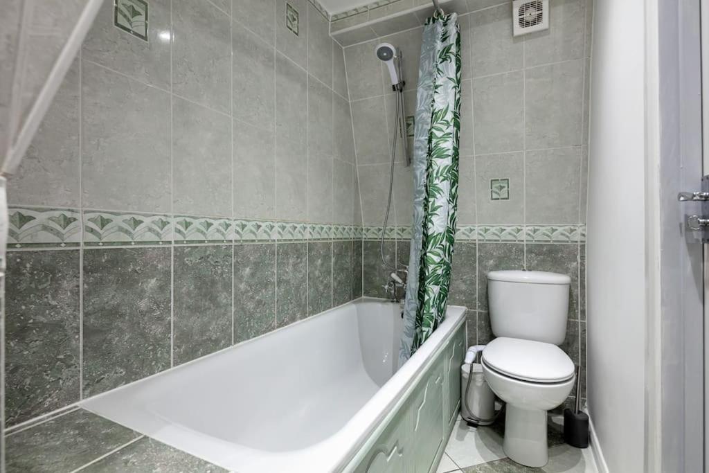 Holiday home *-* Beautiful Townhouse In *-* *