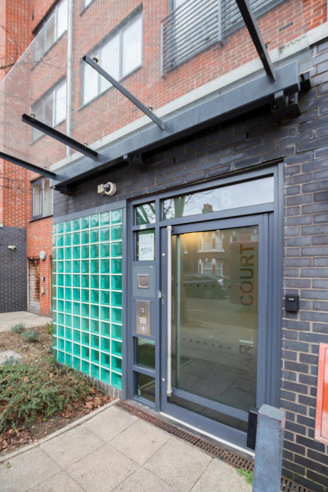 Splendid 2 Bdr With Panoramic View, Acton Appartement Londen