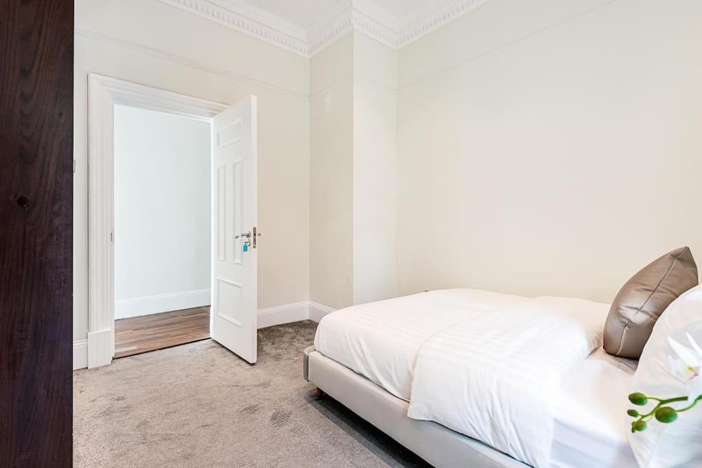 The Redington Royal Apartment