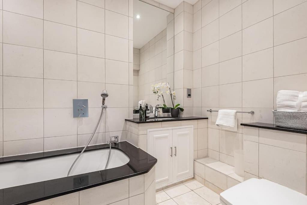 Apartment The Redington Royal