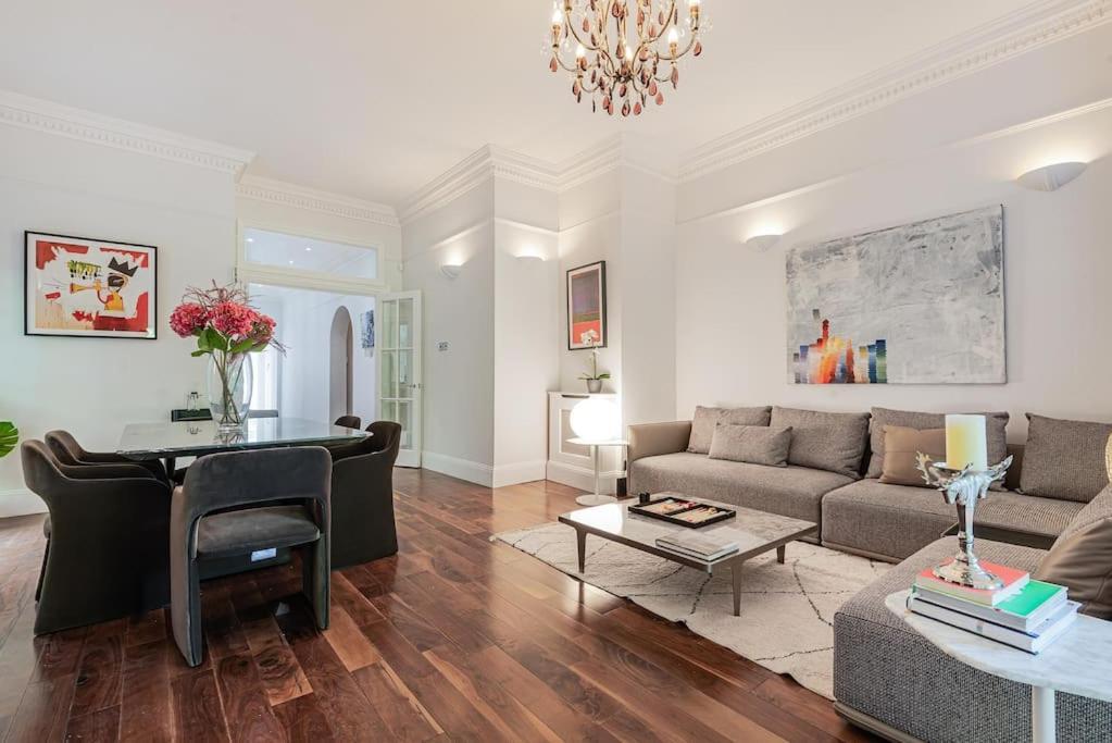 Apartment The Redington Royal London