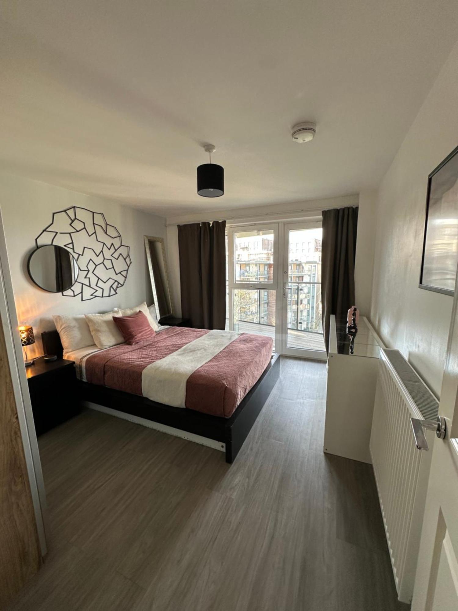 Lovely 2-bed In *