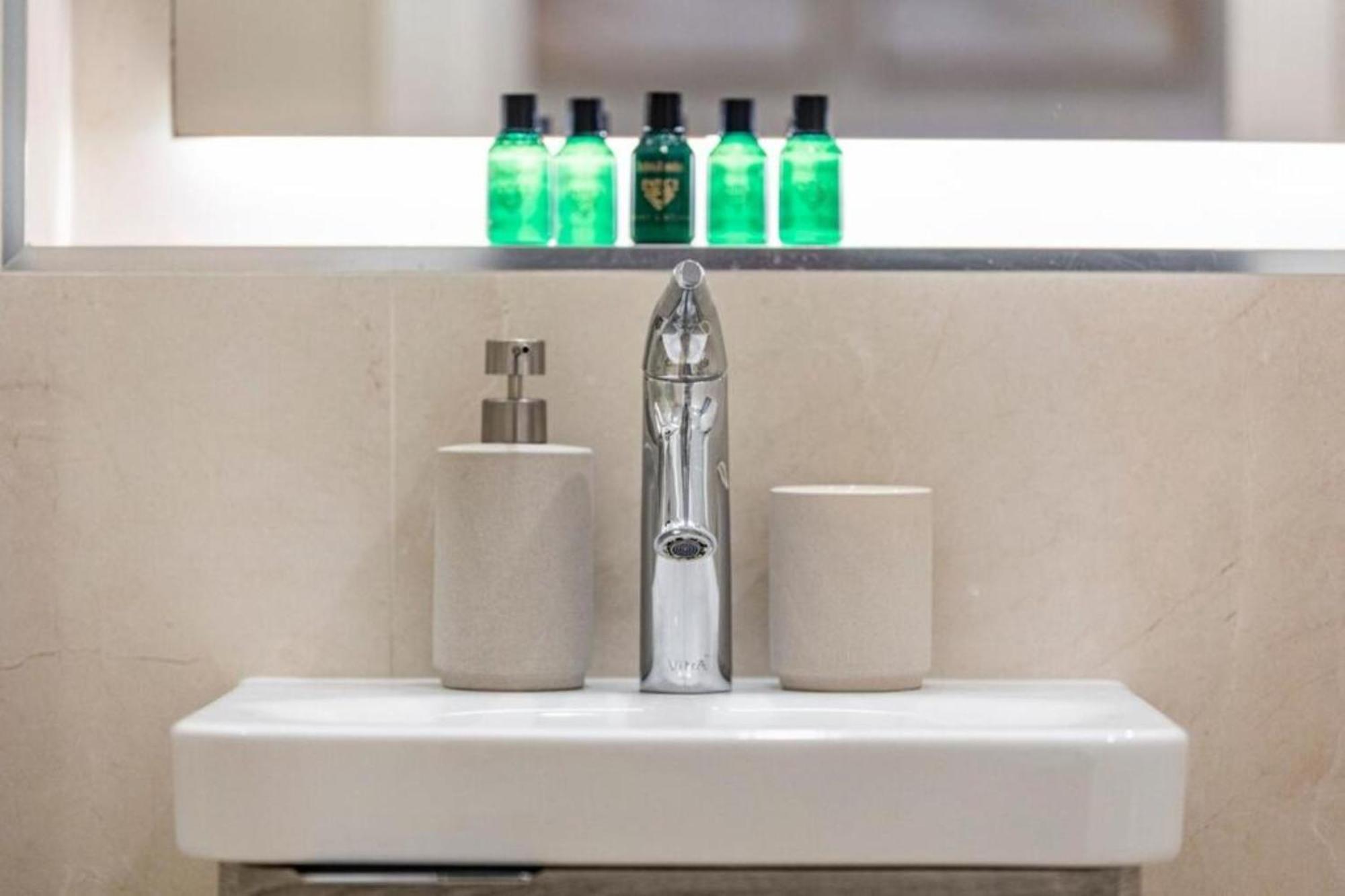 Appartement Modern Simplicity, Minimalist 2br Flat In Londen