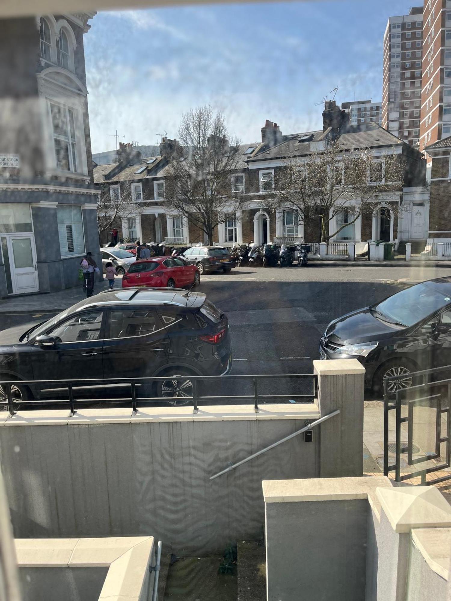 W12 Ensuite Apartment