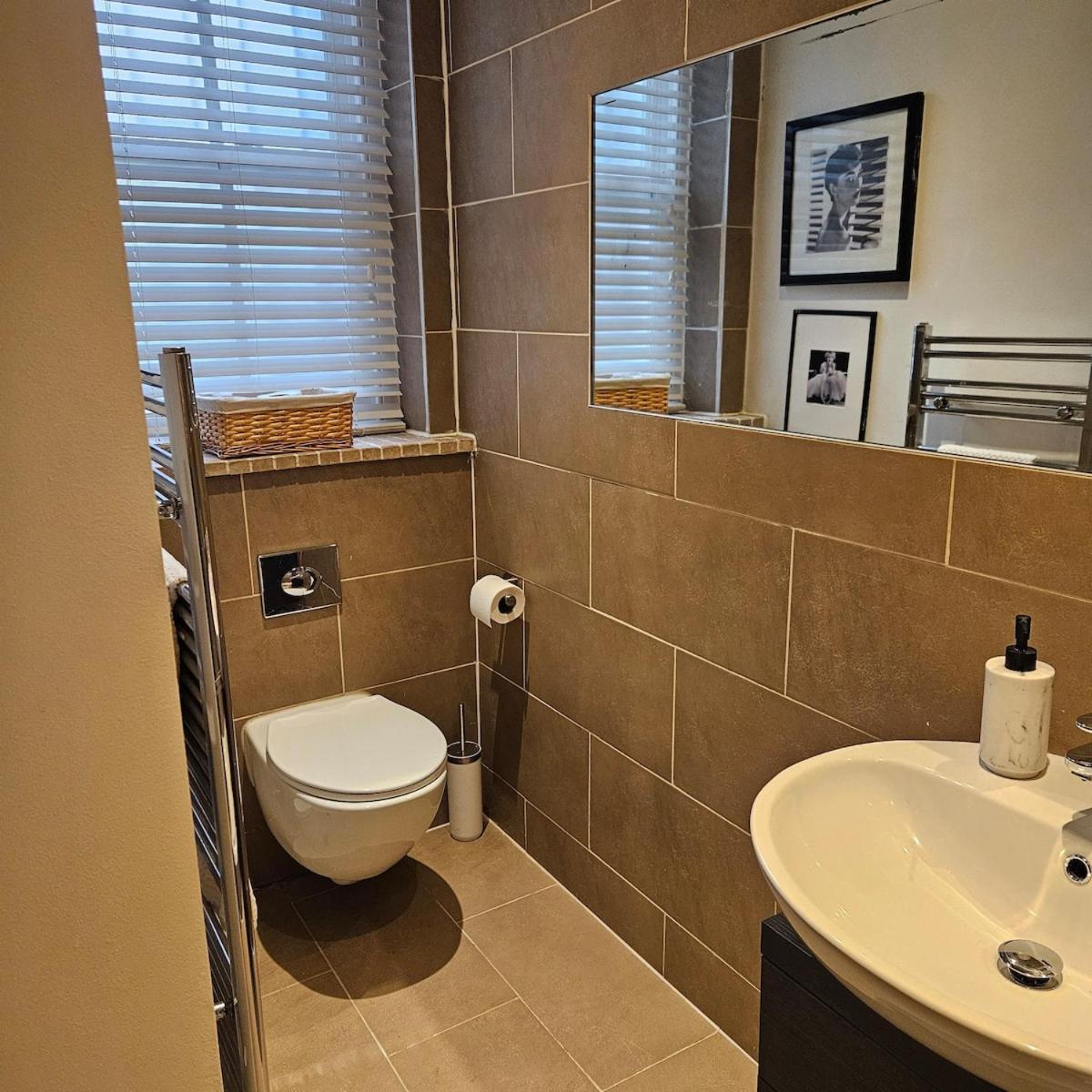 Spacious 3 Bedroom In Maida Vale Apartamento Londres
