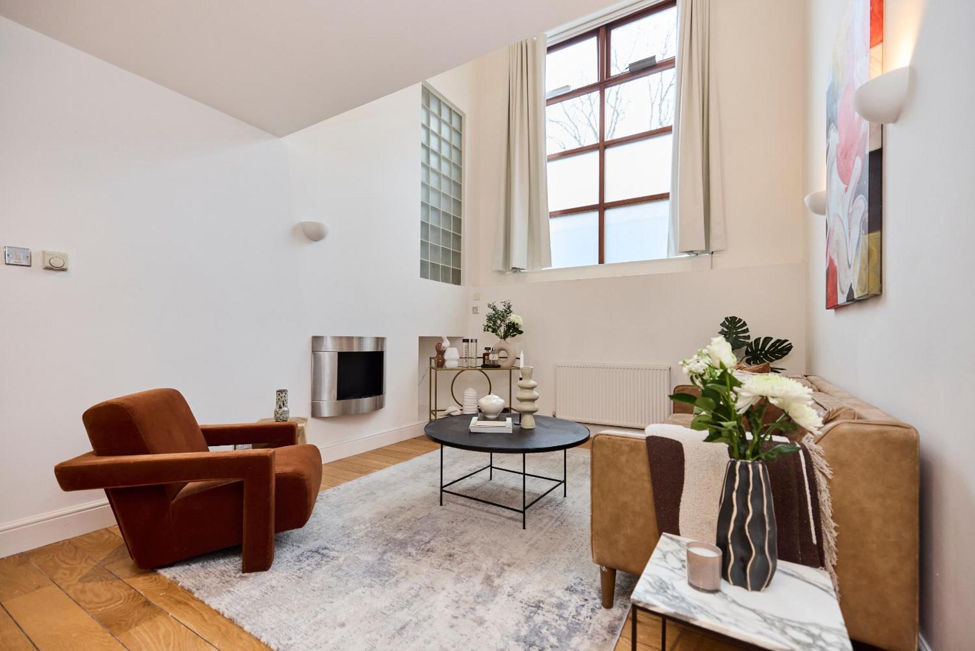 Apartment The Violet Hill Haven - 3bdr With Garden *