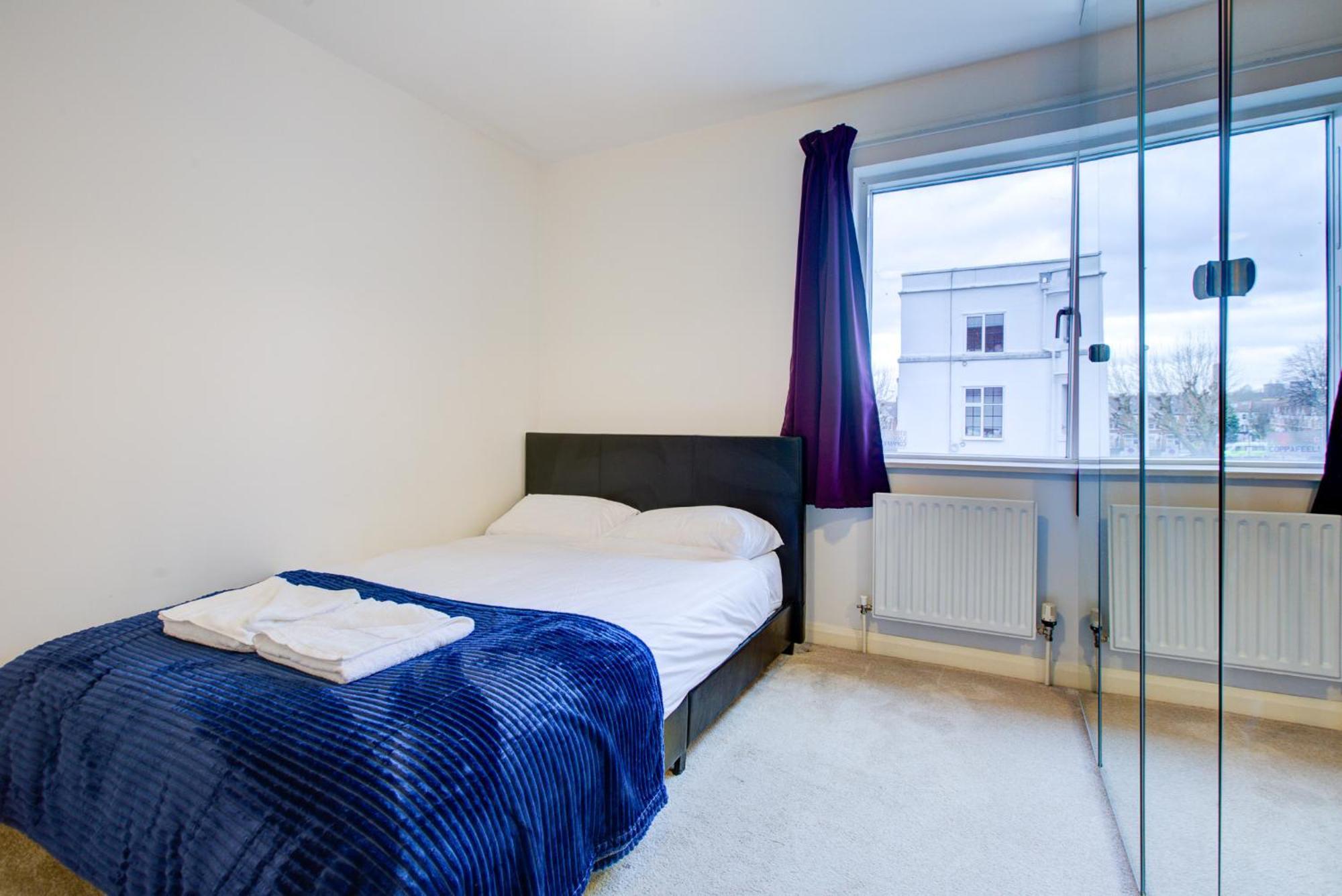 Apartamento 2 Bedroom Flat Near Westfield, Hospital, Stadium & Uni *