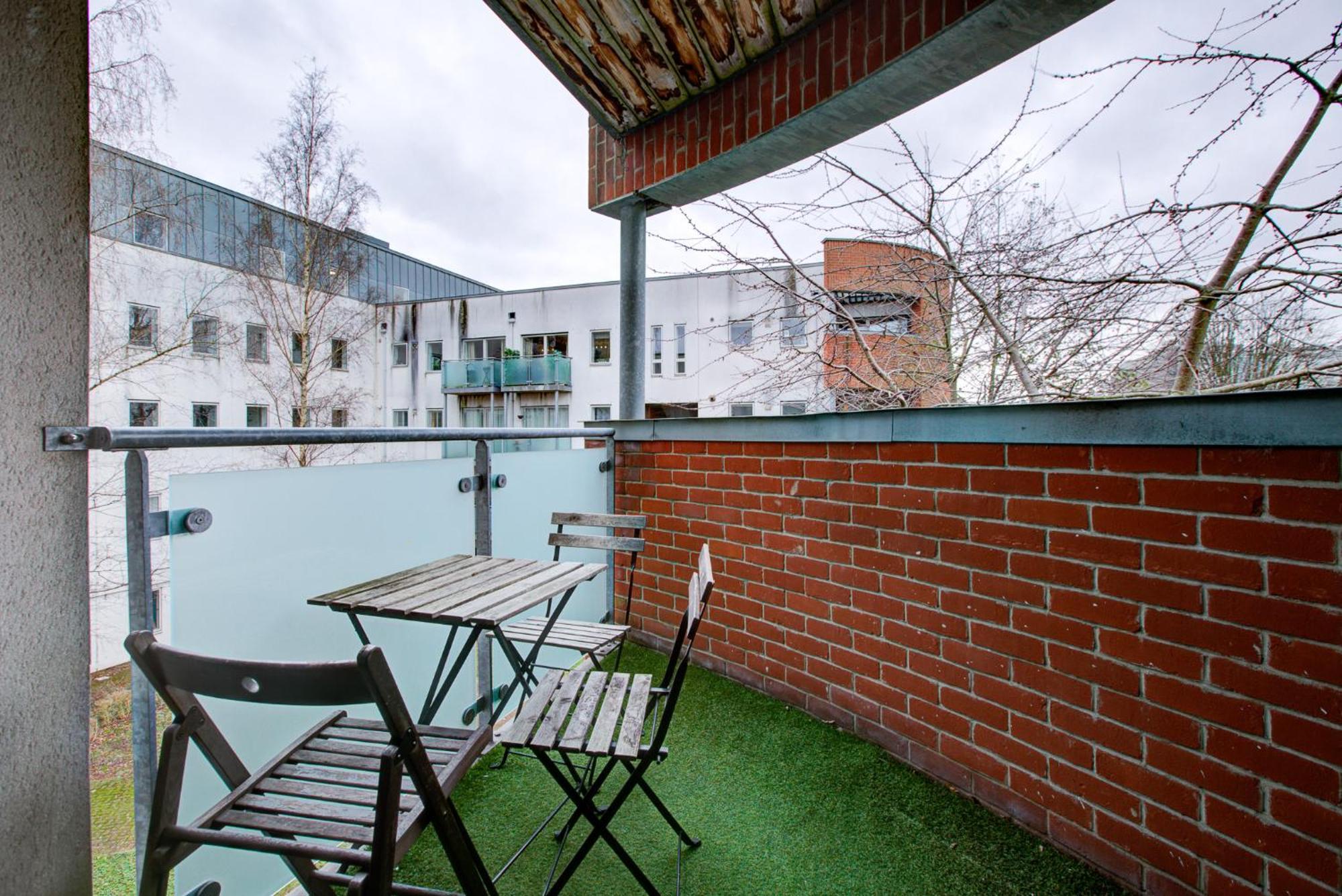 2 Bedroom Flat Near Westfield, Hospital, Stadium & Uni Londres