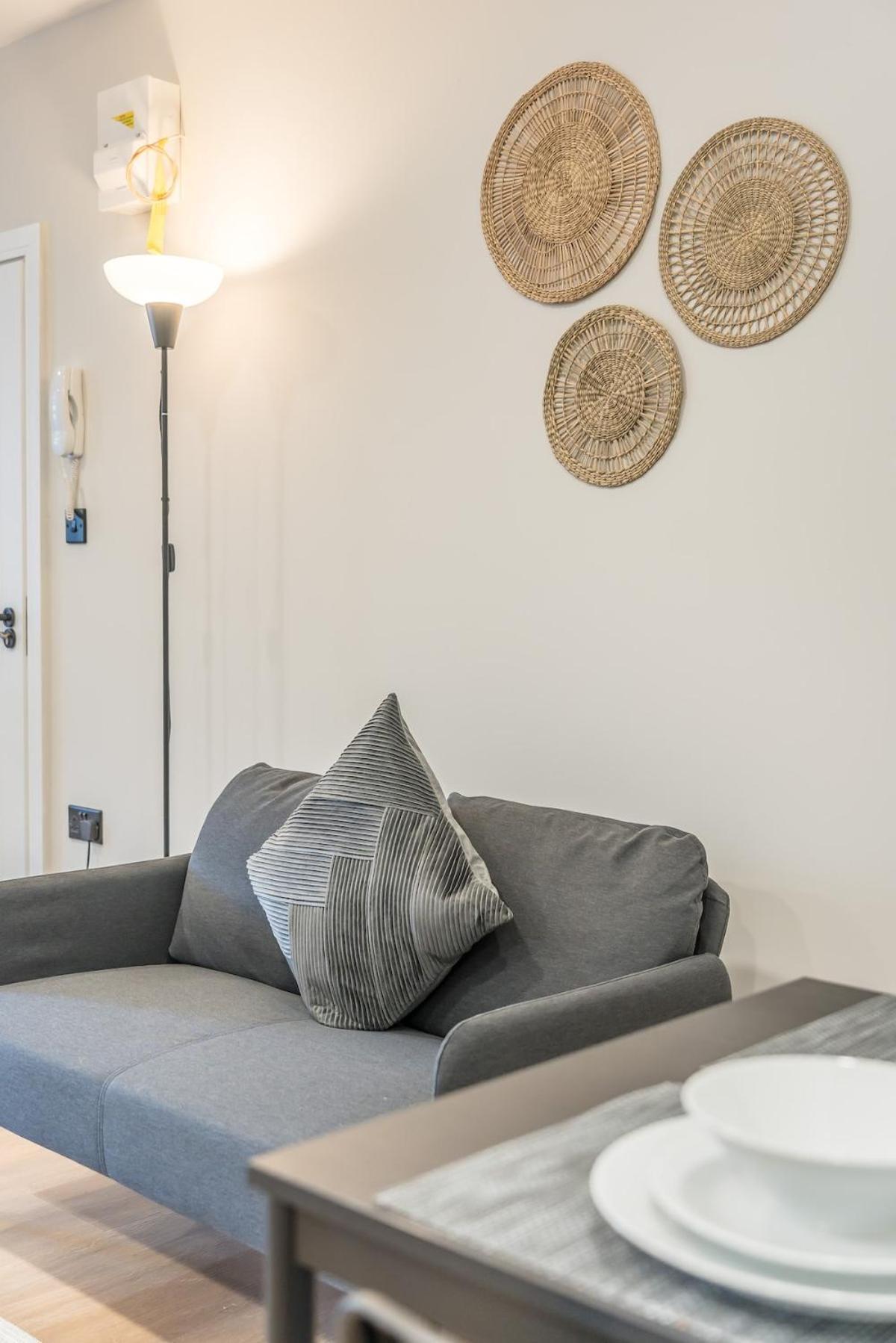 Royal Docks Cozy Flat C London