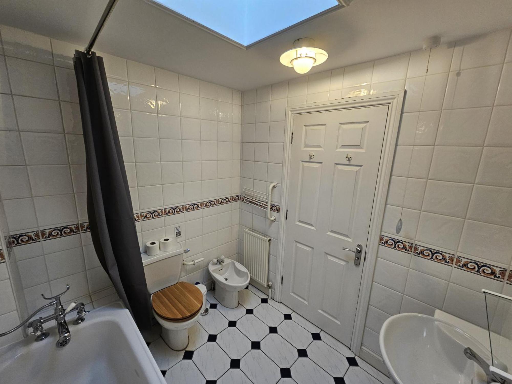 K Suites - Hart House